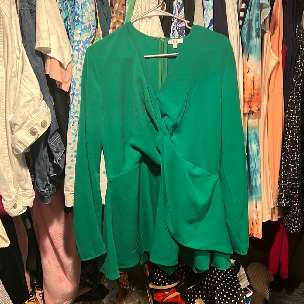 TCEC romper - fits like a M